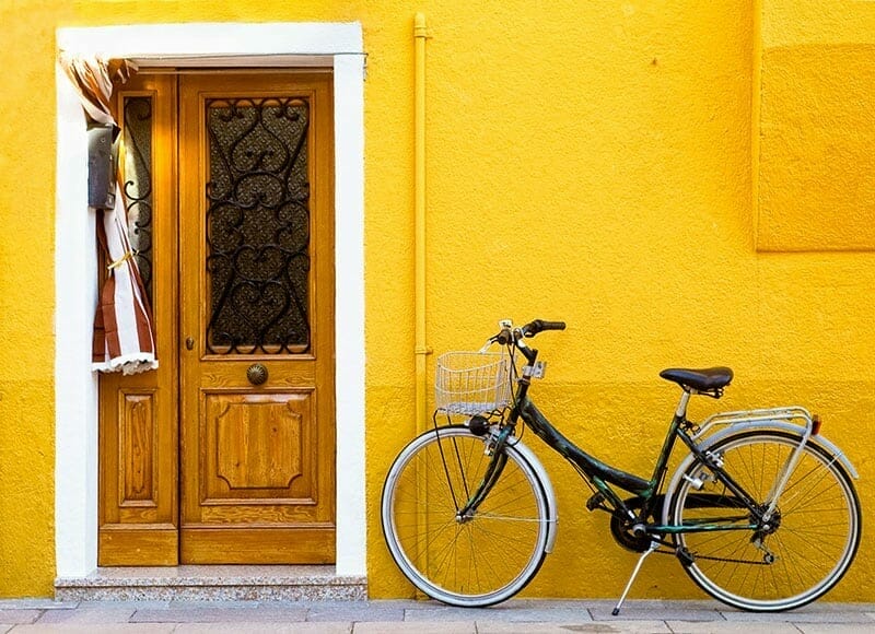 Finding the Right Paint for Your New Home