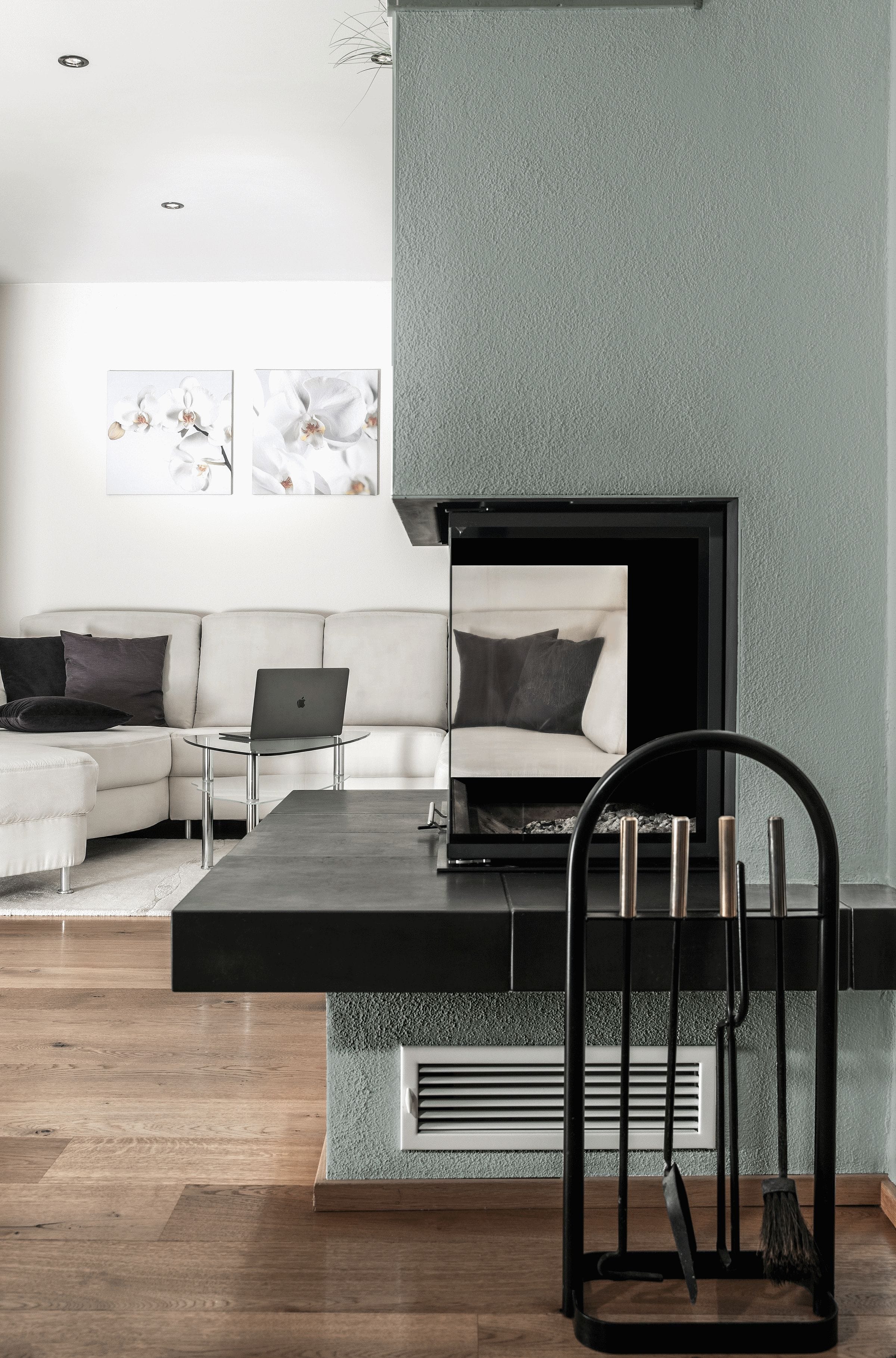 Dulux Acrylic PVA - (natural colour swatch variations